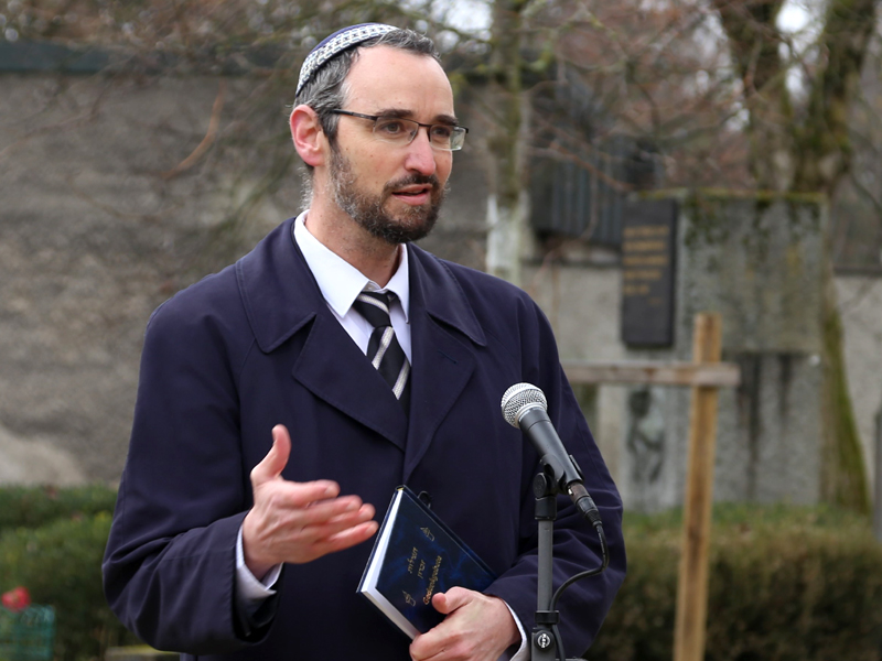 Jaron Engelmayer (Oberrabbiner), Linzer j?discher Friedhof generalsaniert an Stadt Linz zur Pflege ?berreicht, J?discher Friedhof, Linz/Ober?sterreich, 1. Dezember 2022
